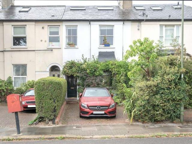 House for sale in London Borough of Barnet, Greater London
