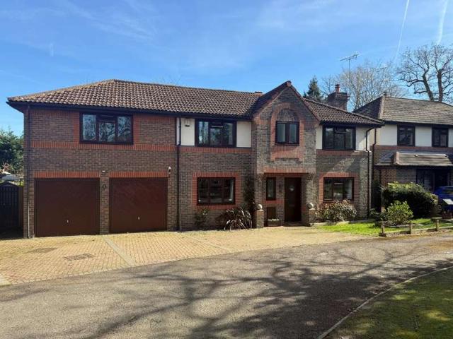House for sale in Newell Green