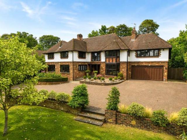 House for sale in East Horsley, Guildford