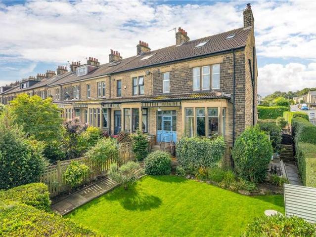 House for sale in Charlestown, Bradford