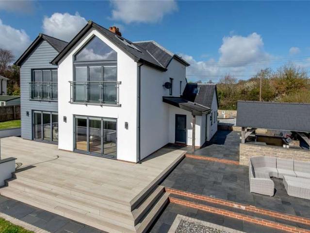 House for sale in West Monkton, Somerset