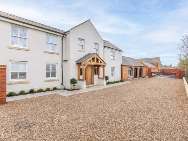 House for sale in Burcott, Stewkley