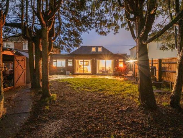 House for sale in Dorney Reach, Buckinghamshire