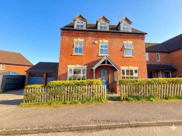 House for sale in Ashby Fields, Daventry