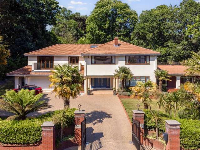 House for sale in Branksome Chine, Branksome Park
