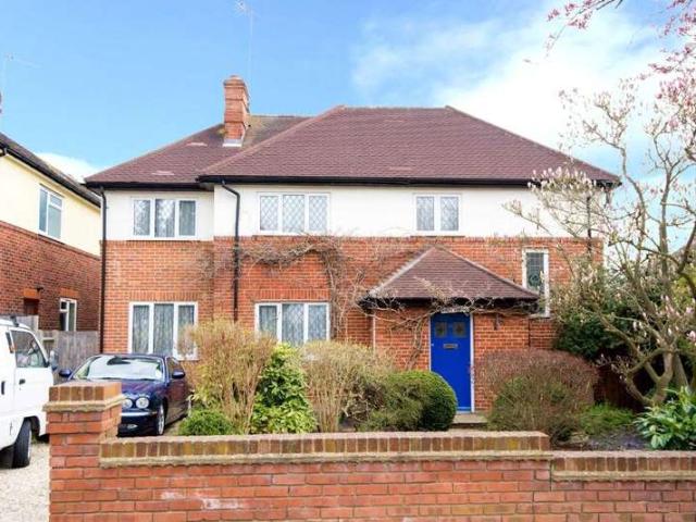 House for sale in Pinner, Greater London