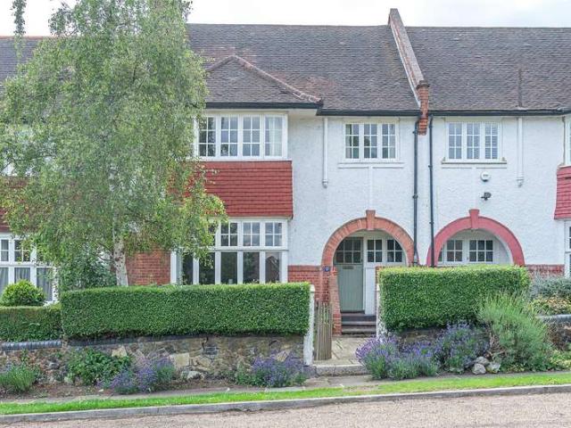 House for sale in London Borough of Haringey, Greater London