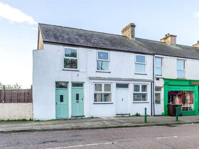 House for sale in Llanllyfni, Pen-y-groes
