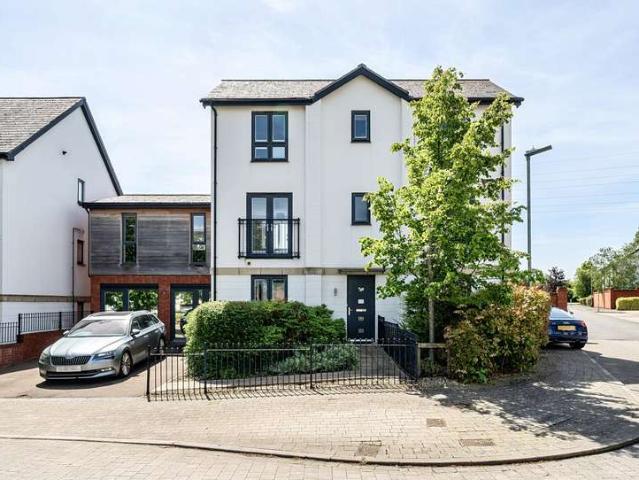 House for sale in Wymans Brook, Golden Valley