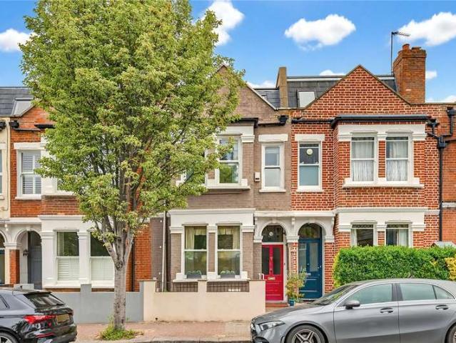House for sale in Wandsworth, Greater London