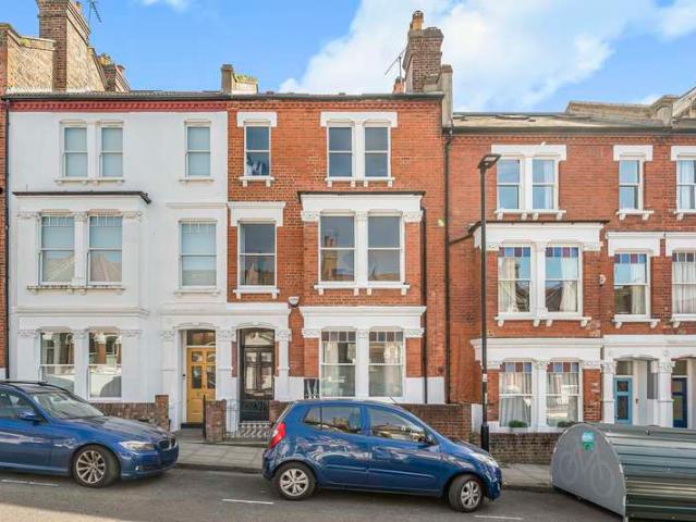 House for sale in Highbury, Greater London