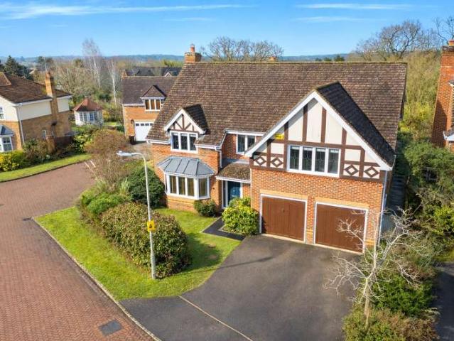 House for sale in Shinfield