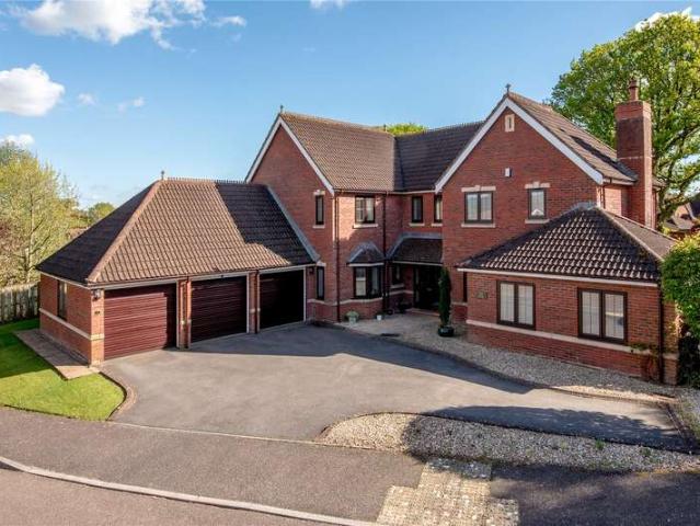 House for sale in Somerset