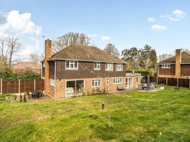 House for sale in Heatherside, Heol-las