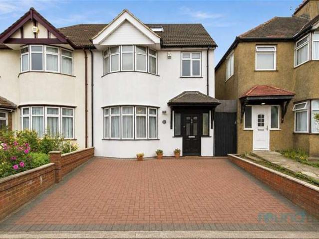 House for sale in London Borough of Barnet, Greater London