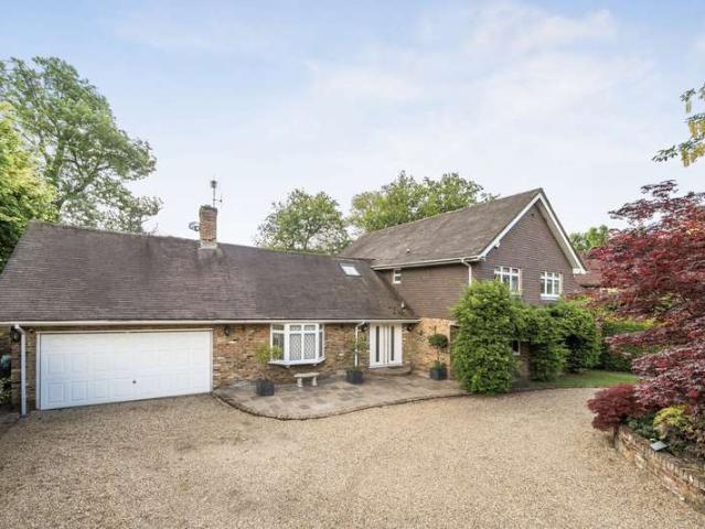 House for sale in Batchworth, Hertfordshire