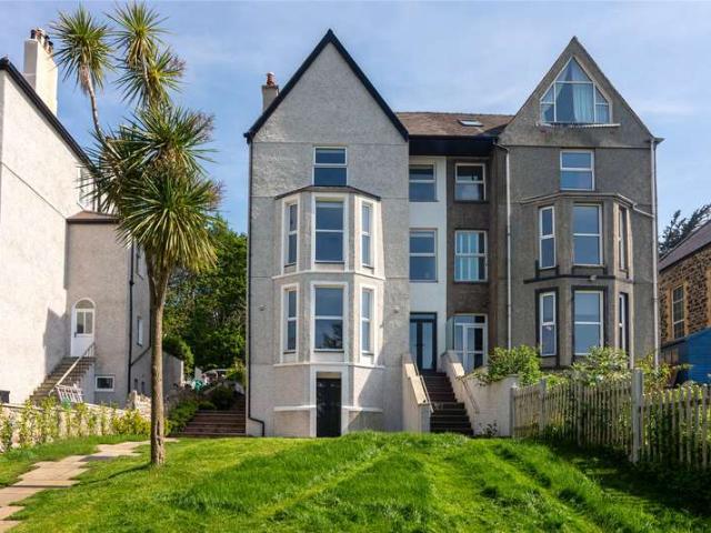 House for sale in Llanfairfechan, Wales