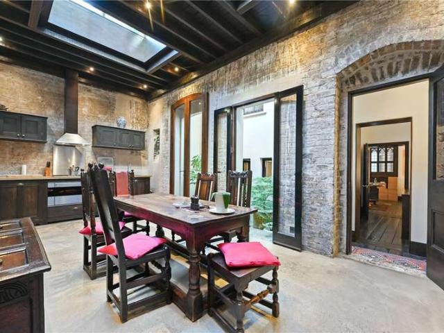 House for sale in Saint Giles, Bloomsbury
