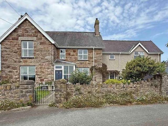 House for sale in Llanidan, Brynsiencyn