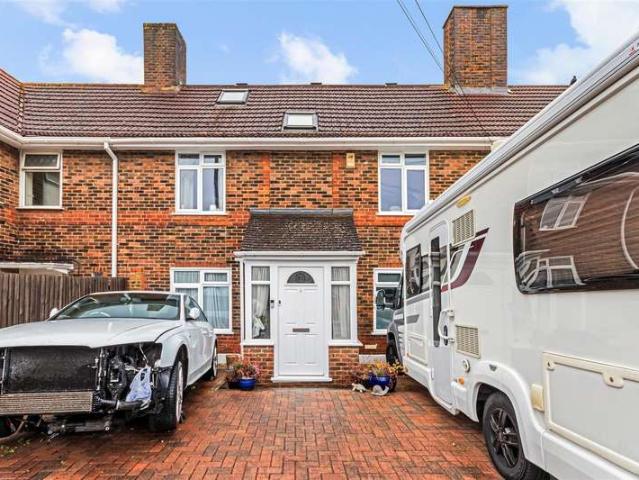 House for sale in London Borough of Merton, Merton Park