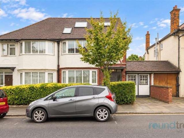 House for sale in London Borough of Barnet, Greater London