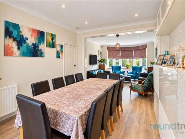 House for sale in London Borough of Barnet, Greater London