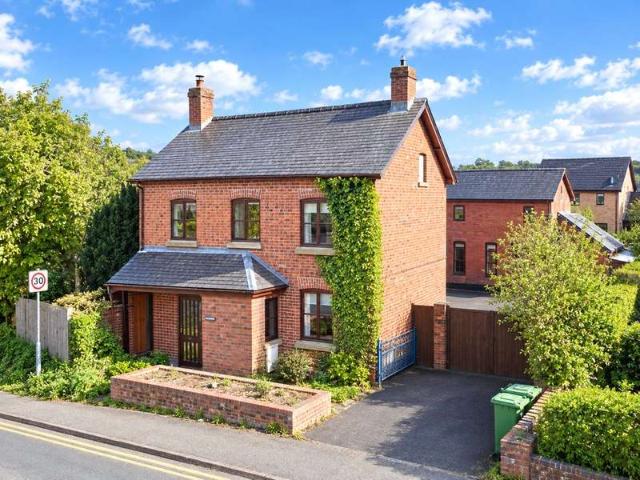 House for sale in Llandrindod Wells, Llandrindod