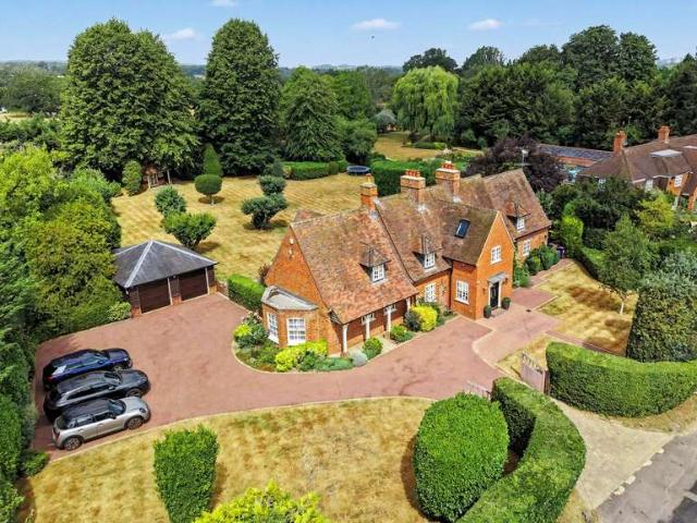 House for sale in Knebworth, King's Walden