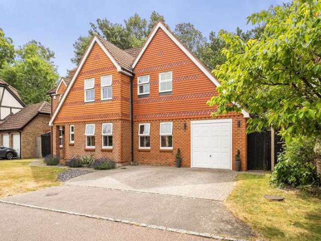 House for sale in Newell Green