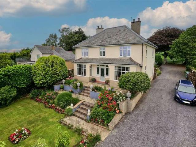 House for sale in Llanystumdwy
