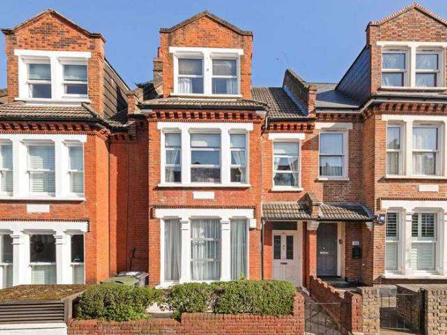 House for sale in Herne Hill, Greater London