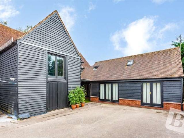 House for sale in Navestock Side, Essex