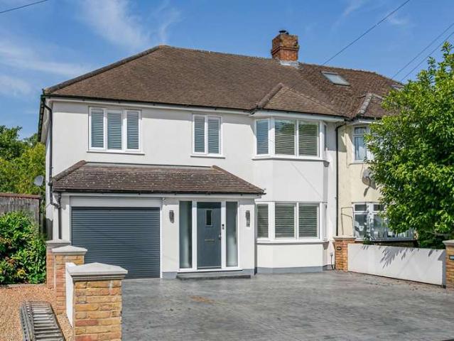 House for sale in Thorpe, Row Town