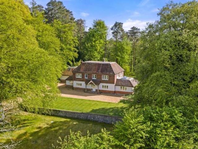 House for sale in Bolton Low Houses, Hampshire