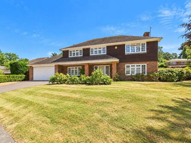 House for sale in Camberley, Surrey Heath