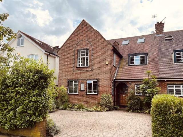 House for sale in Muswell Hill, Isle Of Man