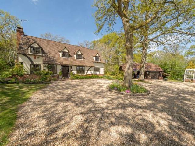 House for sale in Cross In Hand, East Sussex