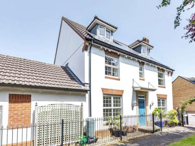 House for sale in Ilminster, Somerset