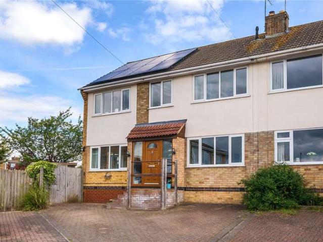 House for sale in Elmfield, Leicestershire