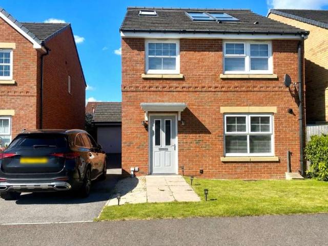House for sale in Burnside, Fence Houses