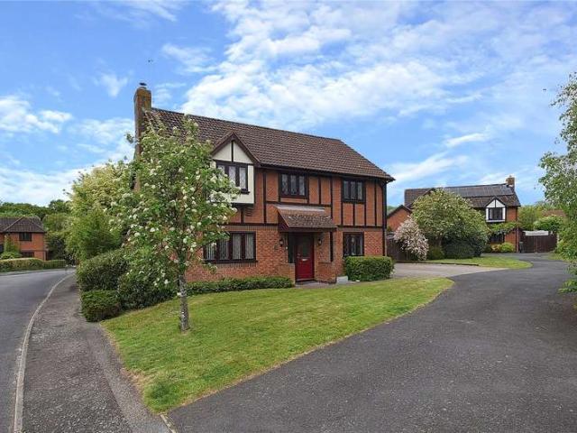 House for sale in Westlands, Crookhill
