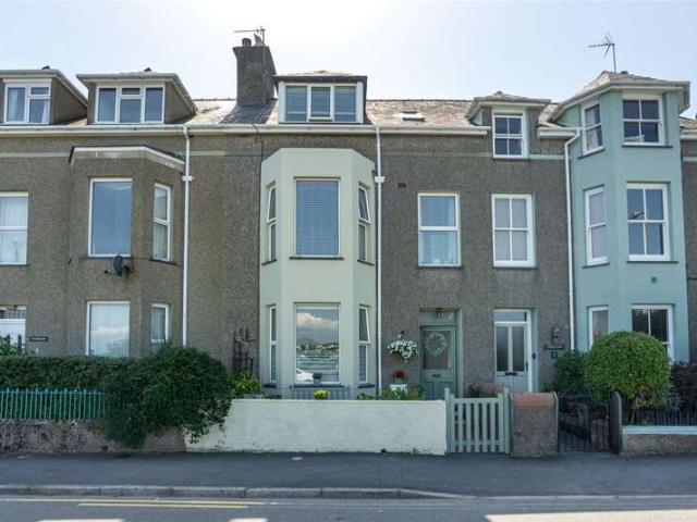 House for sale in Criccieth