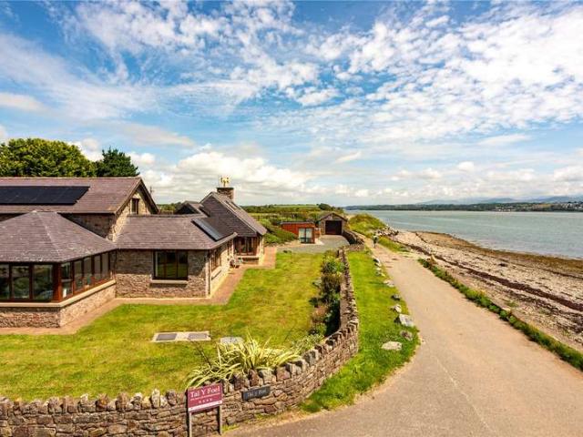 House for sale in Dwyran, Wales