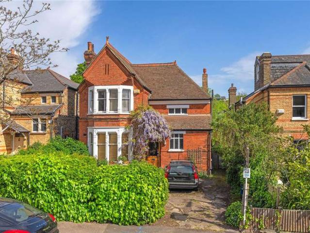 House for sale in East Dulwich, Greater London