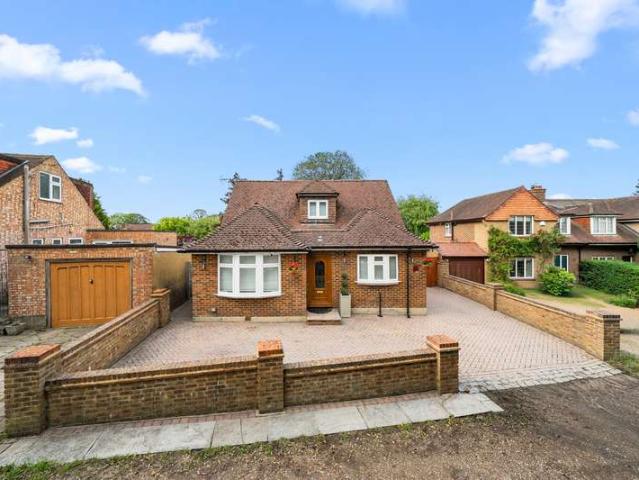 House for sale in Row Town, Surrey