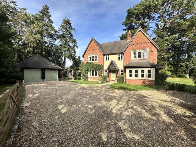 House for sale in Ashurst Bridge, Hampshire