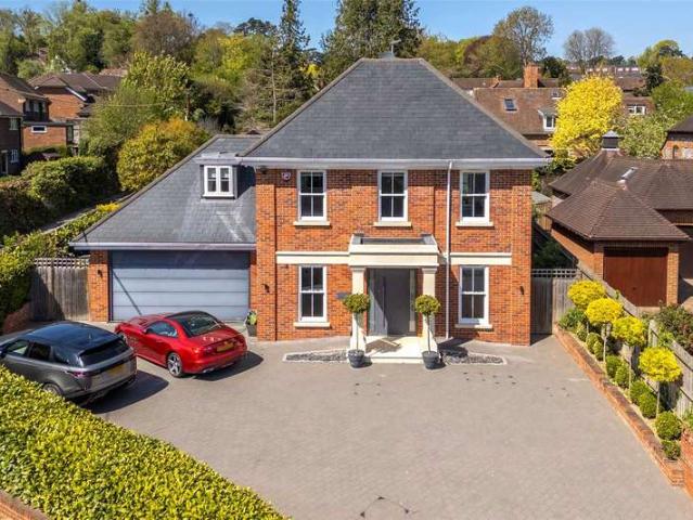 House for sale in Lunnon, Buckinghamshire