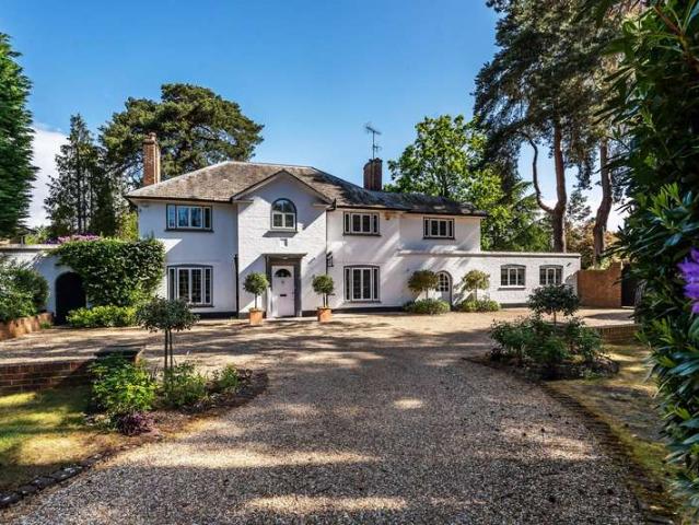 House for sale in Sheerwater, Woking