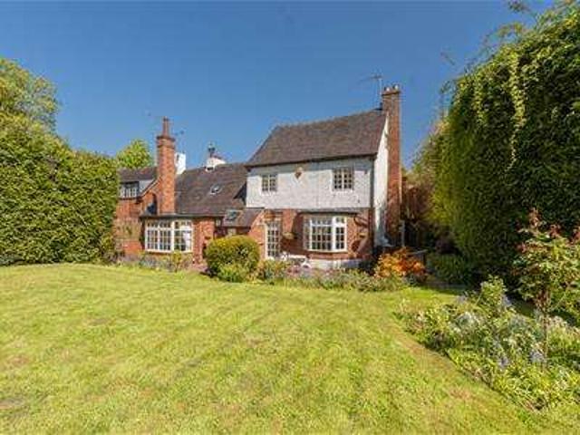 House for sale in Wood End, Gun Hill