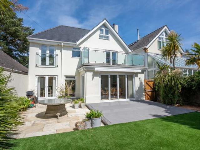 House for sale in Sandbanks, Poole